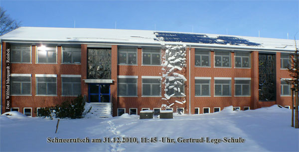 2010-12-31Schneerutsch